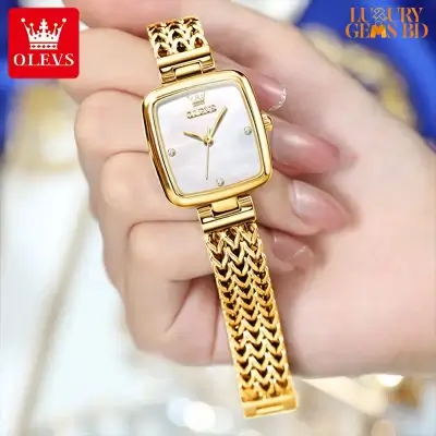White Fashionabe Watch With Bracelet