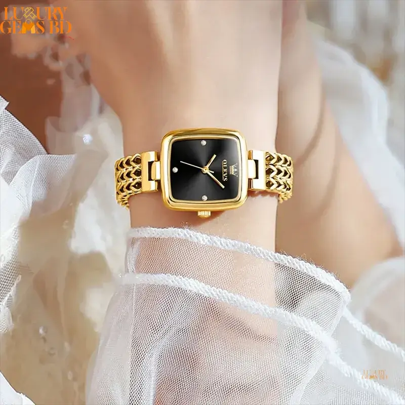 Black Fashionabe Watch With Bracelet