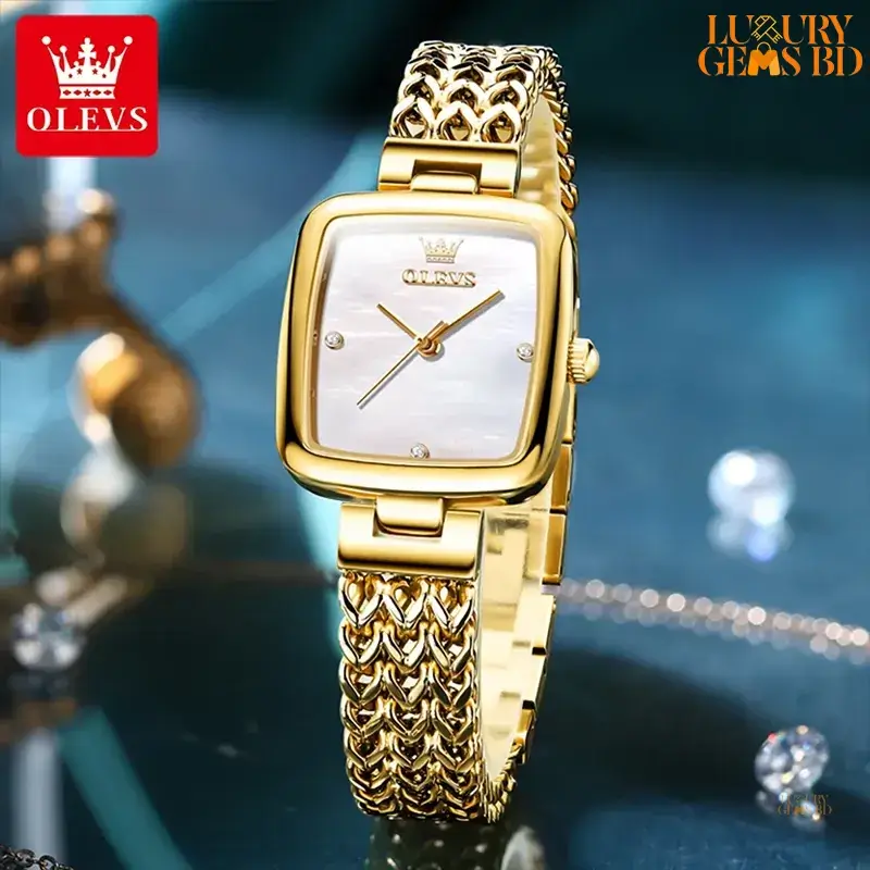 White Fashionabe Watch With Bracelet